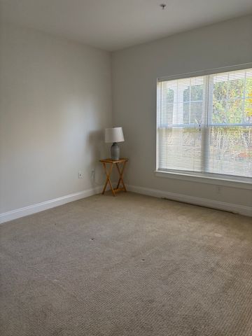 35 Commonwealthh 110, Newton, MA 02467