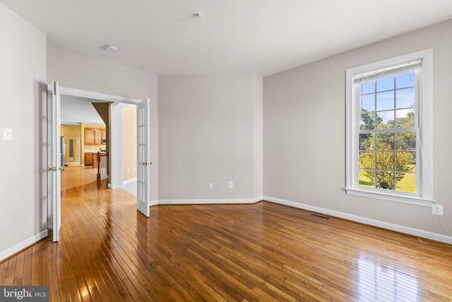 2501 FRIENDSHIP HEIGHTS DR, Fort Washington, MD 20744