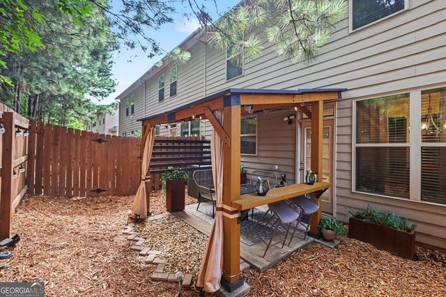 5563 Radford Loop, Fairburn, GA 30213