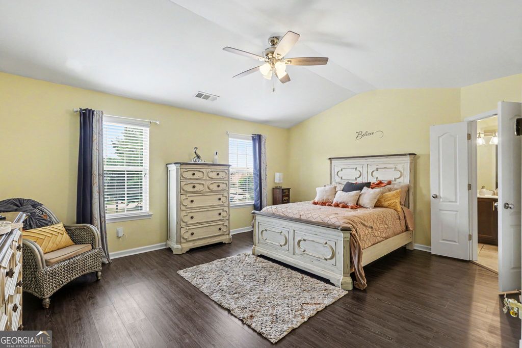 5563 Radford Loop, Fairburn, GA 30213
