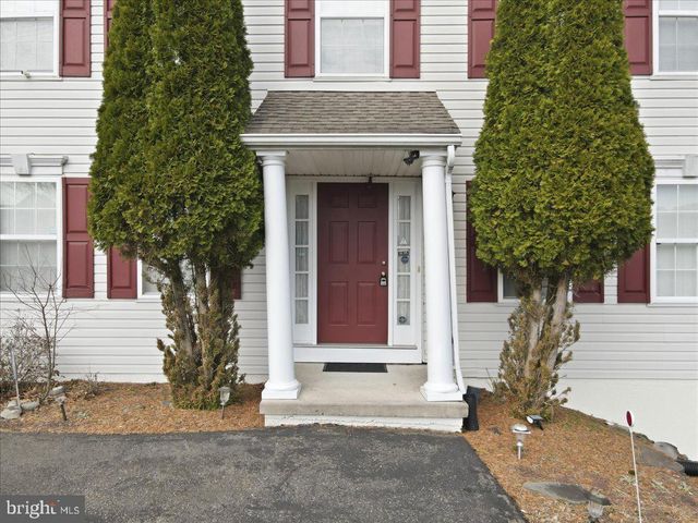 706 FRANKLIN CT, East Stroudsburg, PA 18302