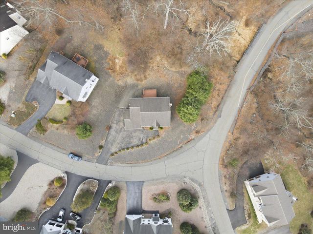 706 FRANKLIN CT, East Stroudsburg, PA 18302