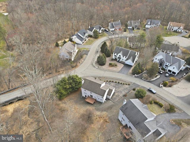 706 FRANKLIN CT, East Stroudsburg, PA 18302