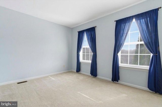 706 FRANKLIN CT, East Stroudsburg, PA 18302