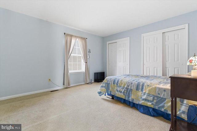 706 FRANKLIN CT, East Stroudsburg, PA 18302