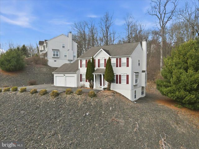 706 FRANKLIN CT, East Stroudsburg, PA 18302