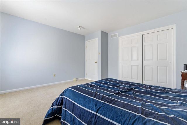 706 FRANKLIN CT, East Stroudsburg, PA 18302