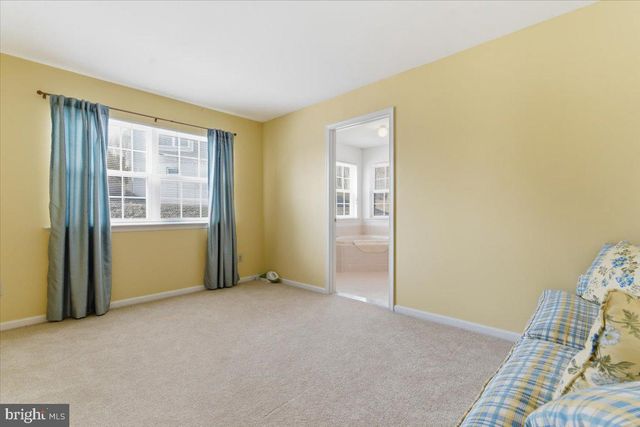 706 FRANKLIN CT, East Stroudsburg, PA 18302