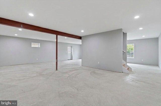 706 FRANKLIN CT, East Stroudsburg, PA 18302