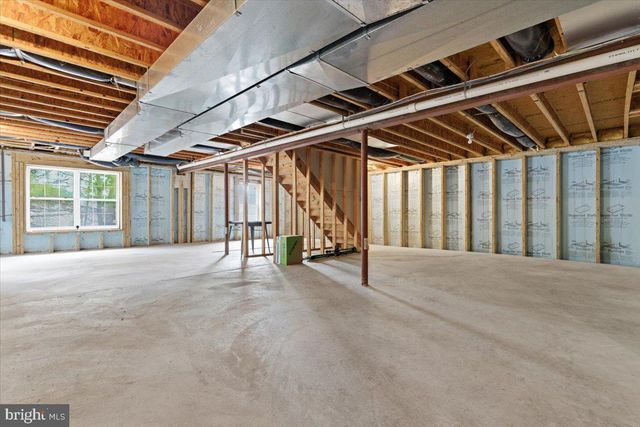 706 FRANKLIN CT, East Stroudsburg, PA 18302