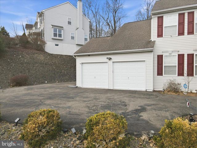 706 FRANKLIN CT, East Stroudsburg, PA 18302