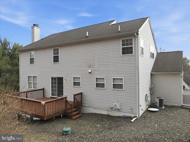 706 FRANKLIN CT, East Stroudsburg, PA 18302