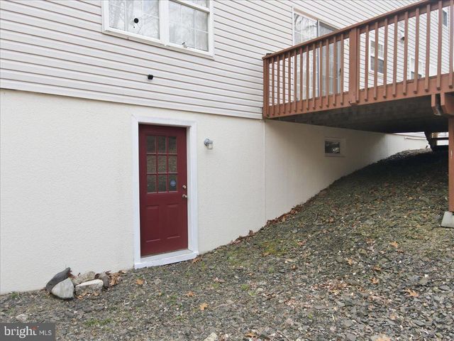 706 FRANKLIN CT, East Stroudsburg, PA 18302