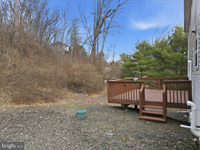 706 FRANKLIN CT, East Stroudsburg, PA 18302