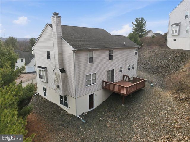 706 FRANKLIN CT, East Stroudsburg, PA 18302