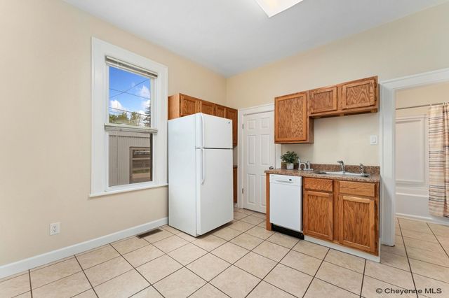 2219 E 17TH ST, Cheyenne, WY 82001