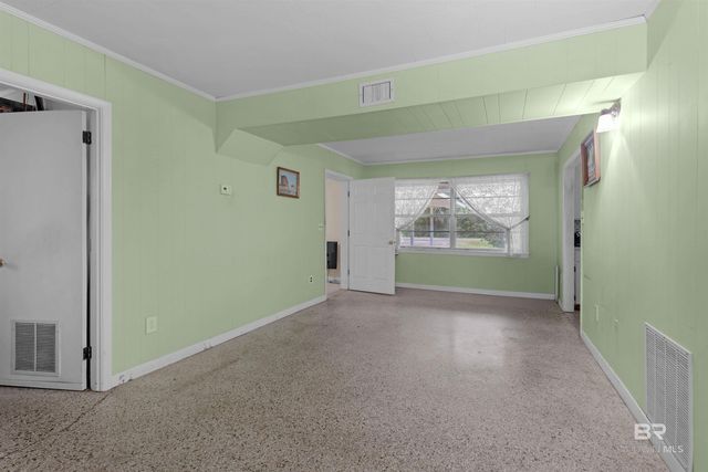 300 W Pedigo Avenue, Foley, AL 36535