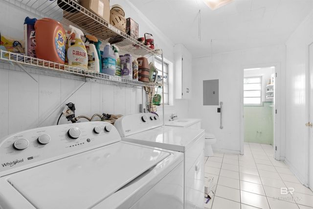 300 W Pedigo Avenue, Foley, AL 36535