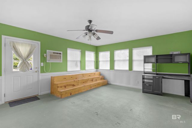 300 W Pedigo Avenue, Foley, AL 36535