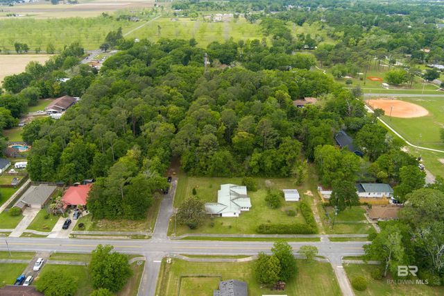 300 W Pedigo Avenue, Foley, AL 36535