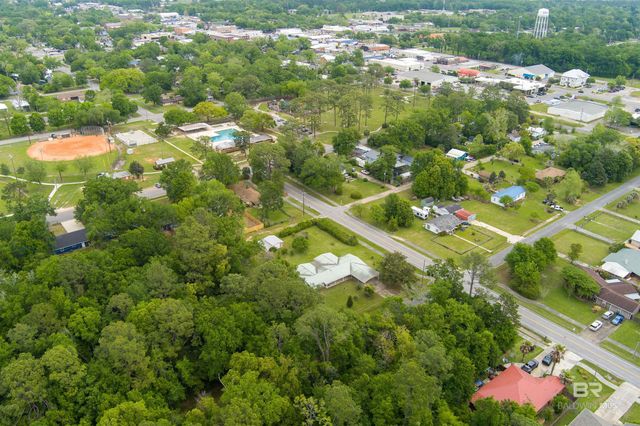 300 W Pedigo Avenue, Foley, AL 36535