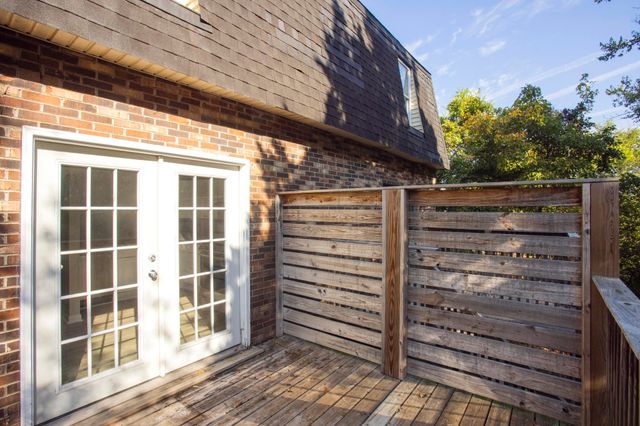 3307 Falls Creek Dr, Nashville, TN 37214