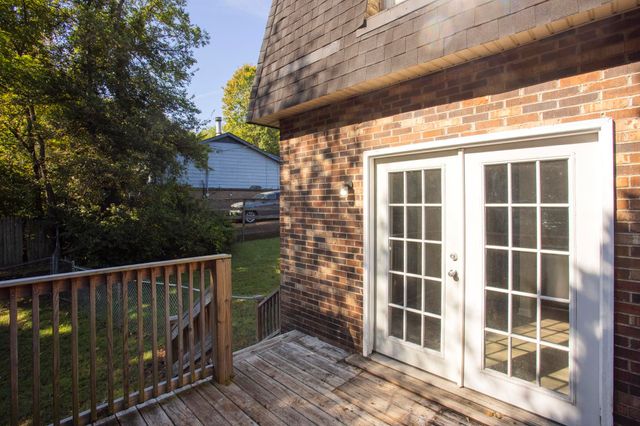 3307 Falls Creek Dr, Nashville, TN 37214
