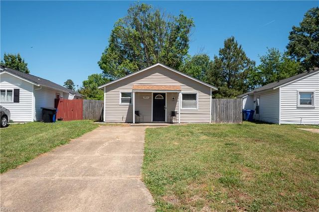 3851 Sugar Creek CIR, Portsmouth, VA 23703