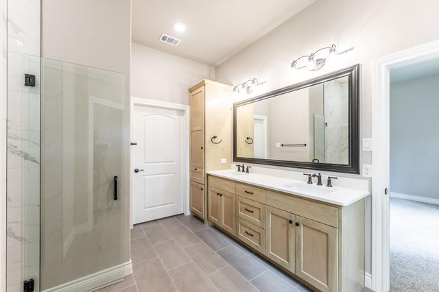 111 Eagle Run, New Waverly, TX 77358