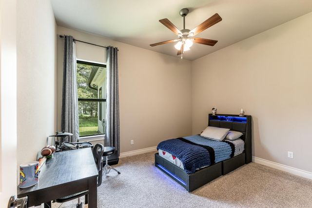 111 Eagle Run, New Waverly, TX 77358