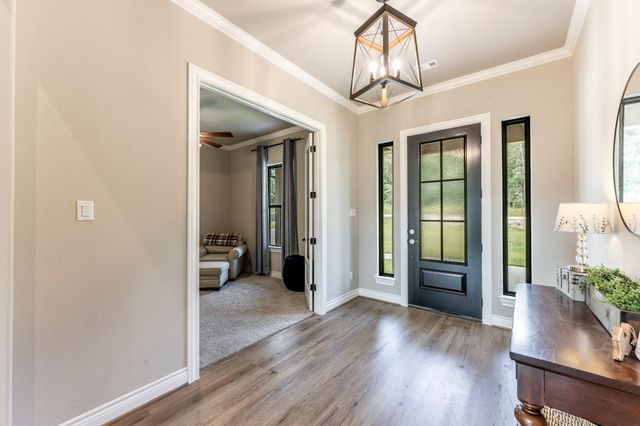 111 Eagle Run, New Waverly, TX 77358