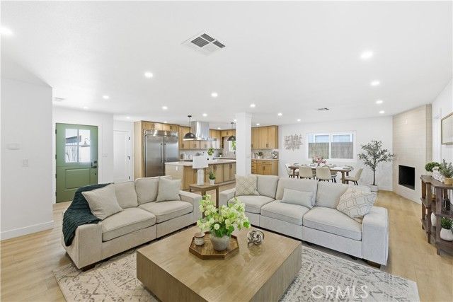 773 N Elmwood, Orange, CA 92867