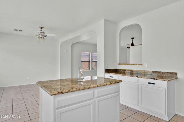 10548 E BRAMBLE Avenue, Mesa, AZ 85208