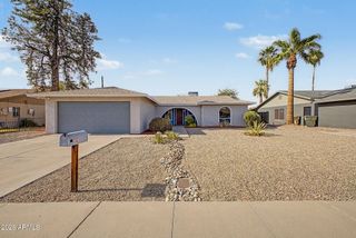 4854 W CINNABAR Avenue, Glendale, AZ 85302