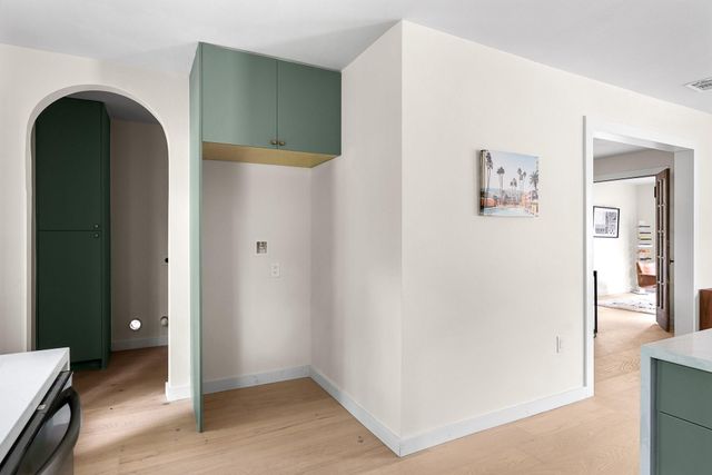 2105 Brunswick DR, Austin, TX 78723