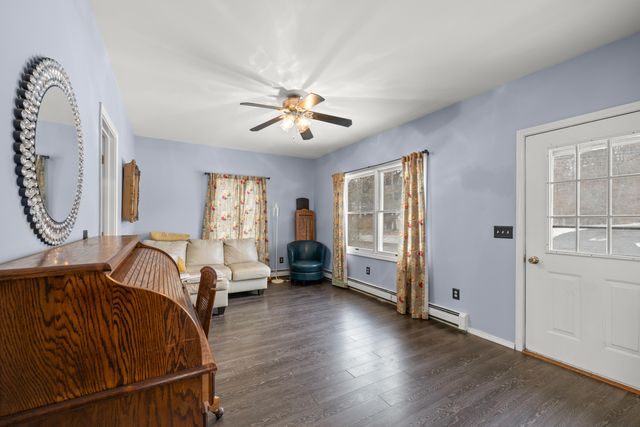 517 W Commerce Street, Milford Vlg, MI 48381