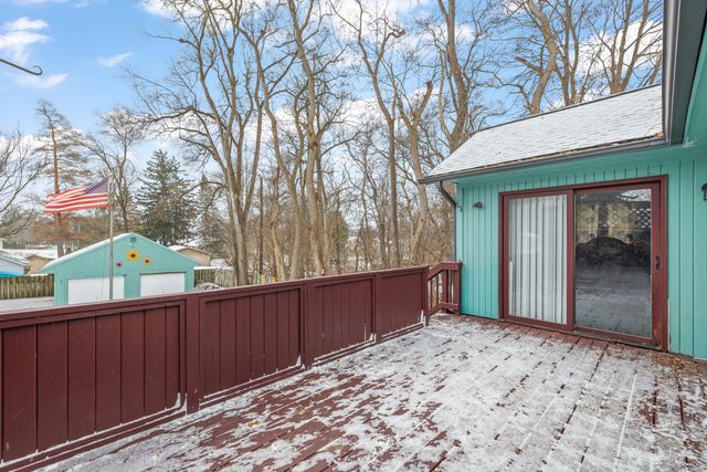 517 W Commerce Street, Milford Vlg, MI 48381