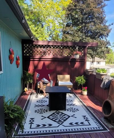 517 W Commerce Street, Milford Vlg, MI 48381