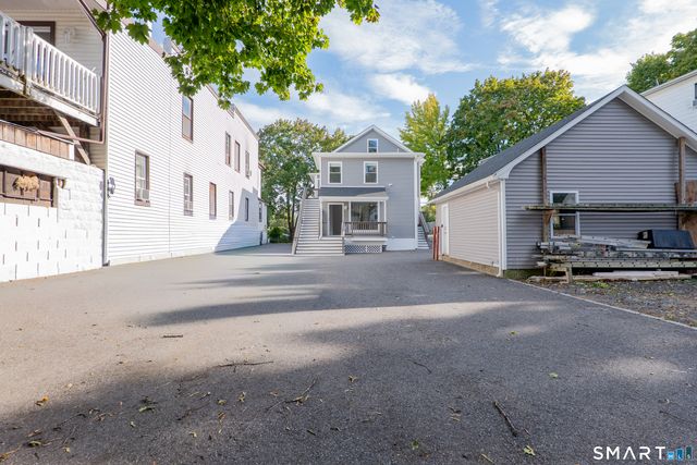 9-UNIT1 Hoyt Street, Danbury, CT 06810