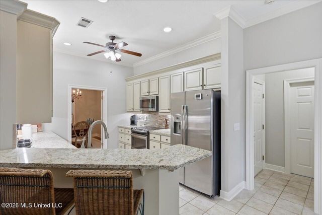 103 Stonebridge Lane, Clinton, MS 39056