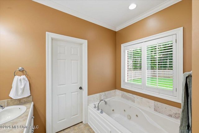 103 Stonebridge Lane, Clinton, MS 39056