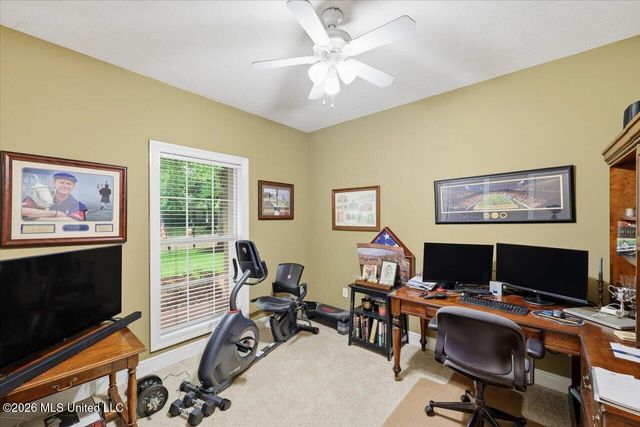 103 Stonebridge Lane, Clinton, MS 39056