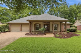 103 Stonebridge Lane, Clinton, MS 39056