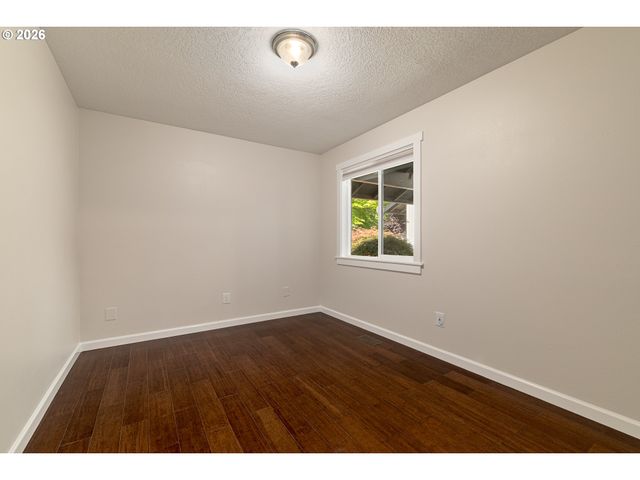 16800 Nw COBURG Ln, Beaverton, OR 97006