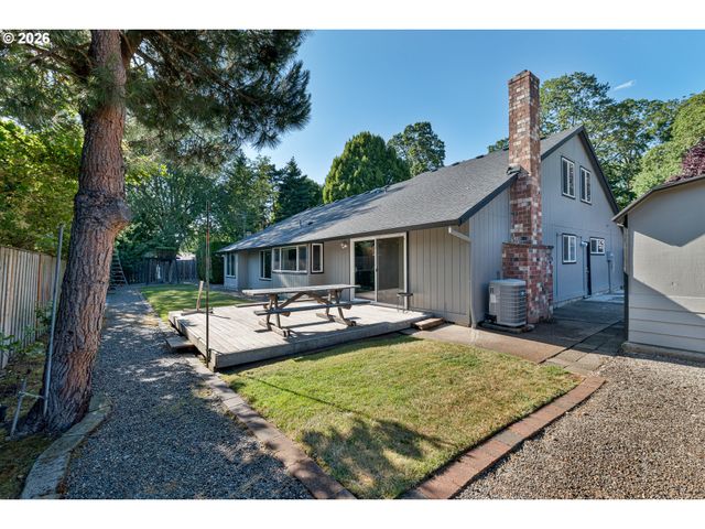 16800 Nw COBURG Ln, Beaverton, OR 97006