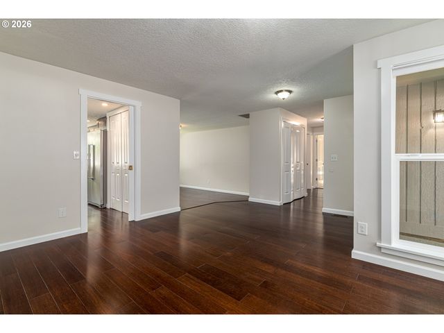 16800 Nw COBURG Ln, Beaverton, OR 97006