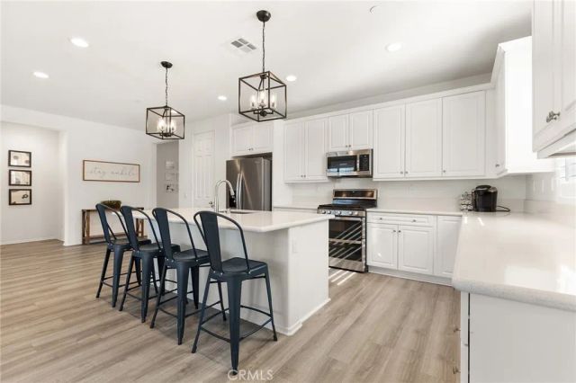 30783 Mossy Bend Lane, Murrieta, CA 92563