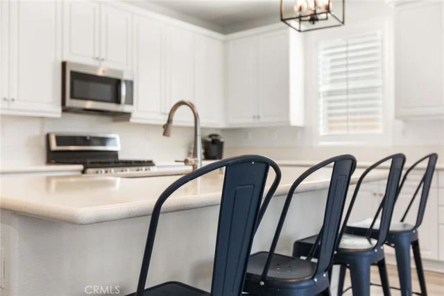 30783 Mossy Bend Lane, Murrieta, CA 92563