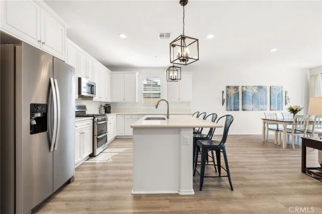 30783 Mossy Bend Lane, Murrieta, CA 92563