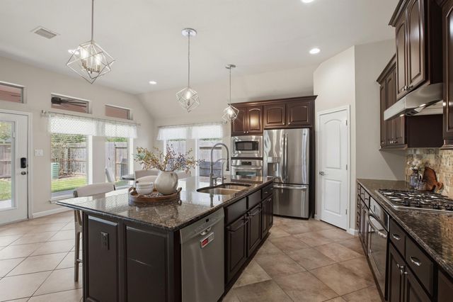 27418 N Saddle Creek Lane, Fulshear, TX 77441